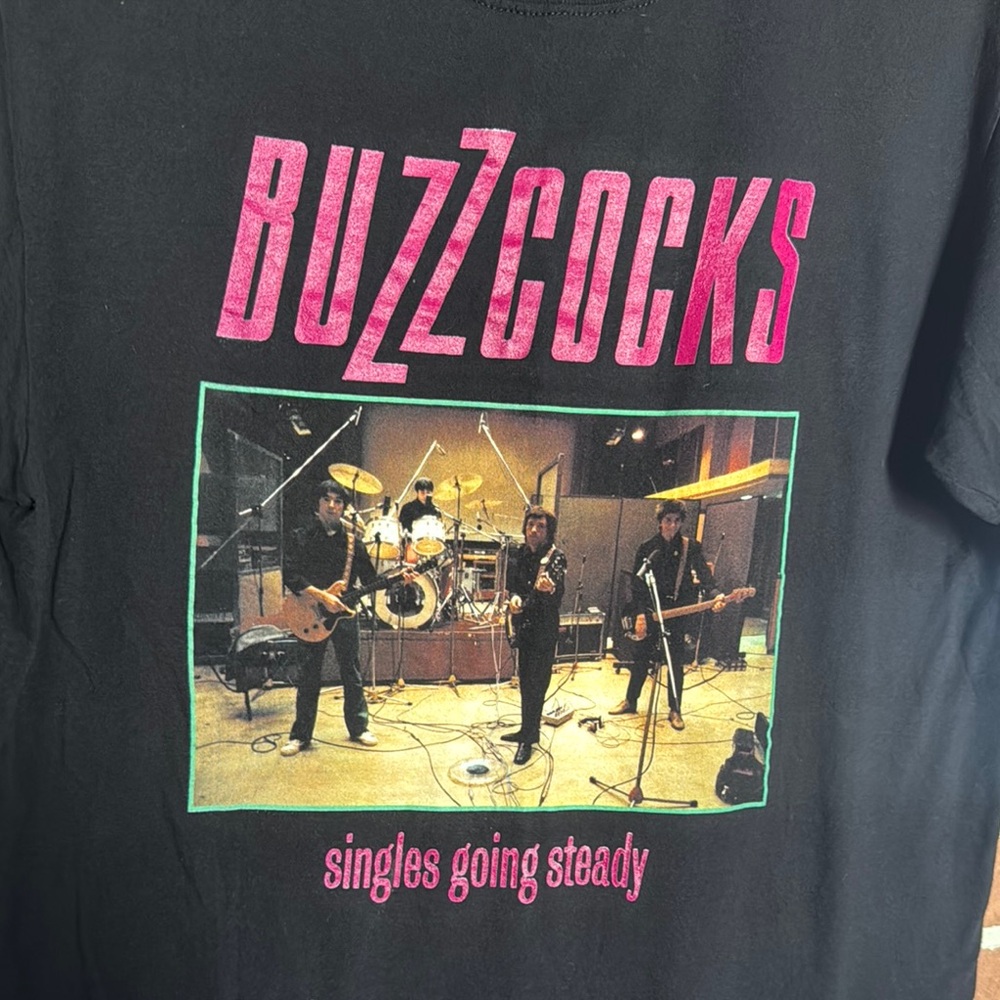Buzzcocks T-Shirt - Picture 2 of 4